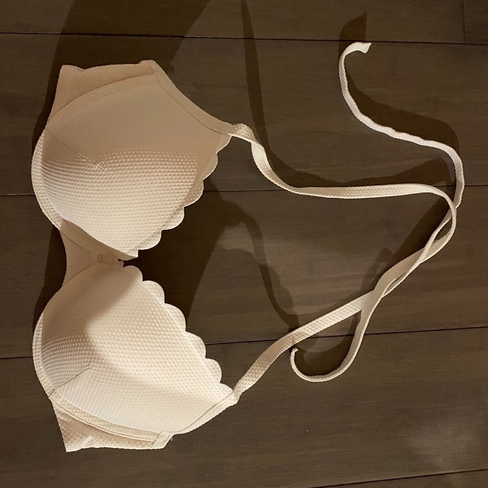 White scalloped bikini top